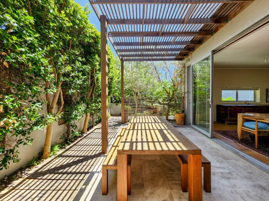 To Let 3 Bedroom Property for Rent in Camps Bay Western Cape